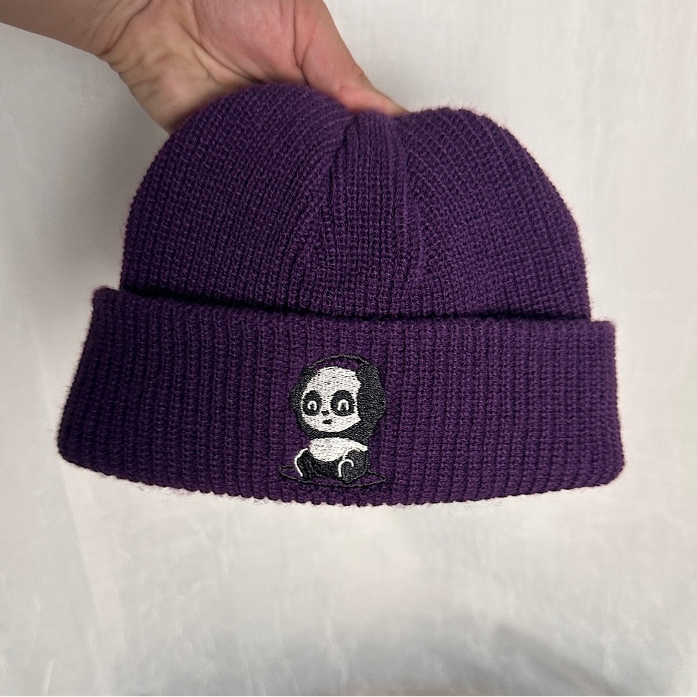 3/$20 💥 Kids‎ Panda Patch Purple Beanie Hat NWOT